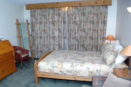 Birch Meadows Lodge B&B Fernie Exterior photo
